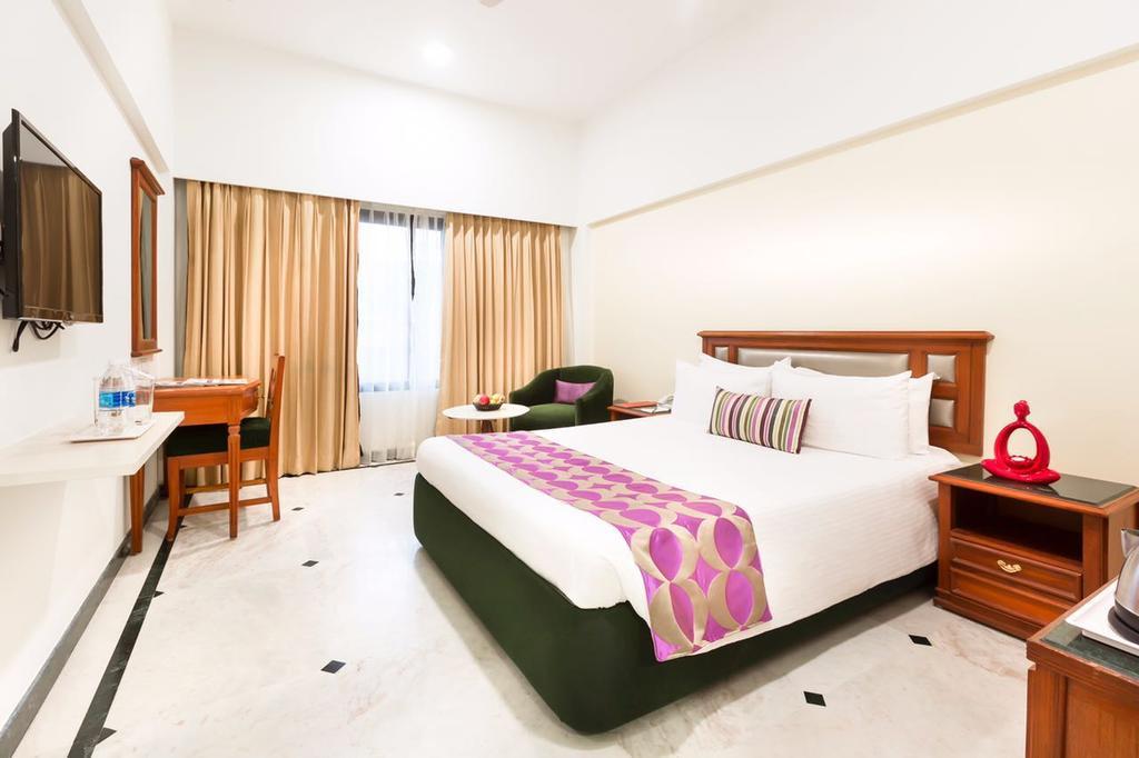 Regency Kanchipuram By Grt Hotels Экстерьер фото