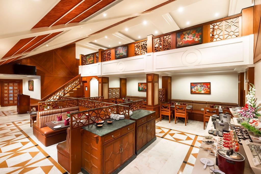 Regency Kanchipuram By Grt Hotels Экстерьер фото