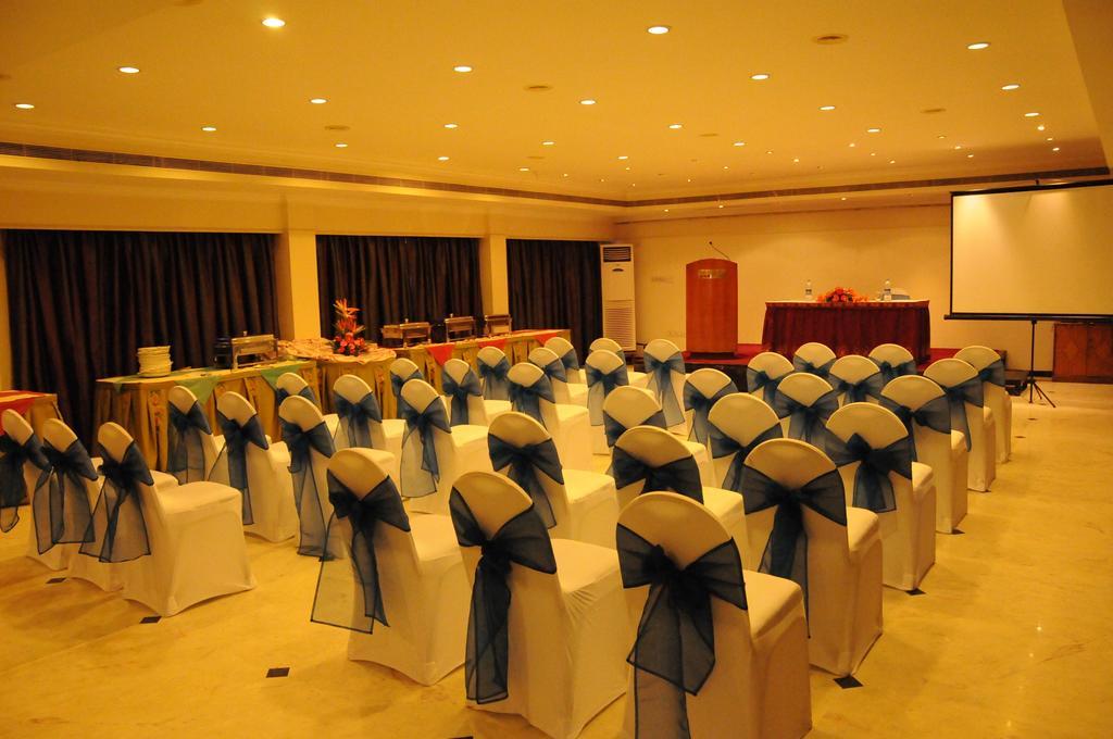 Regency Kanchipuram By Grt Hotels Экстерьер фото