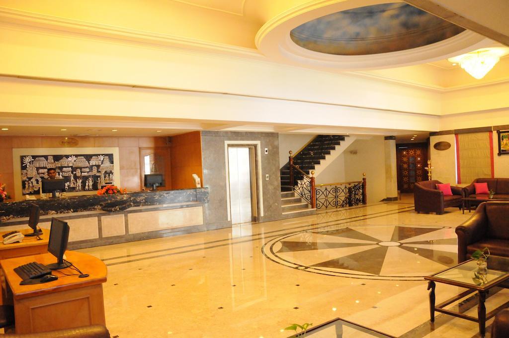 Regency Kanchipuram By Grt Hotels Экстерьер фото
